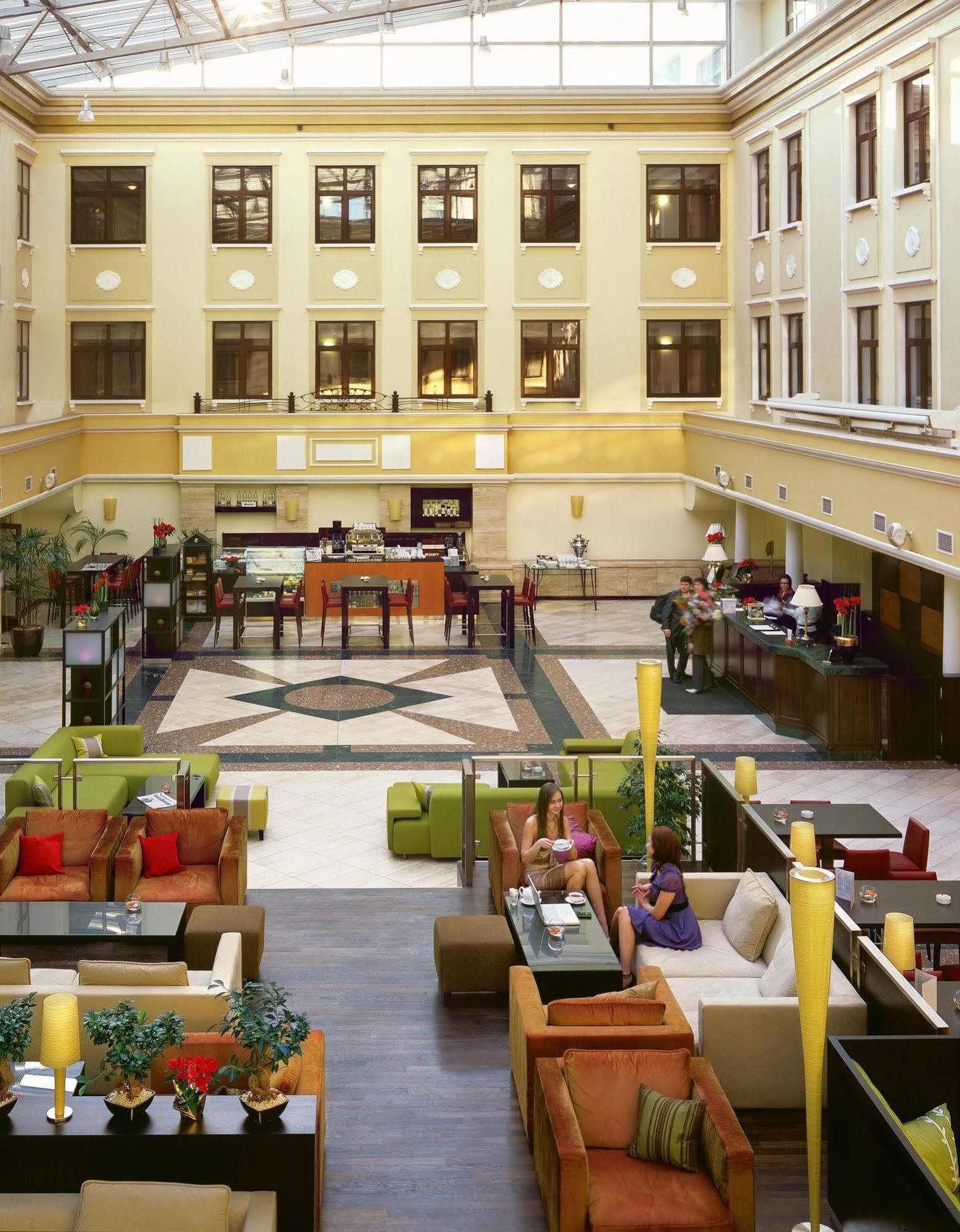 Courtyard By Marriott Moscow City Center Interno foto